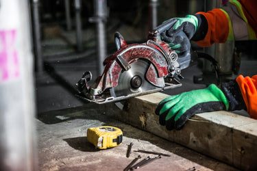 CNC Cutting vs Manual Cutting: Which Is Right for You?